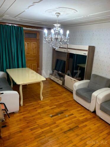 İcarəyə verilir 3 otaqlı köhnə tikili 80 m², Qara Qarayev m., photo 1 from 9