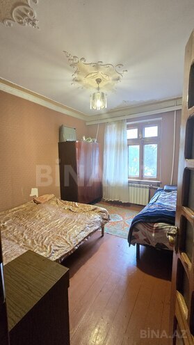 Satılır 3 otaqlı köhnə tikili 60 m², Qara Qarayev m., photo 8 from 13