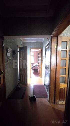 Satılır 3 otaqlı köhnə tikili 60 m², Qara Qarayev m., photo 4 from 13
