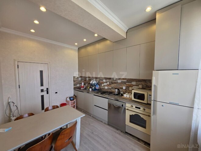 Сдаётся 3-комн. новостройка 90 м², Насиминский  р., photo 9 from 16