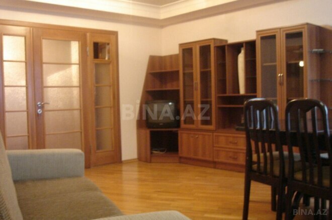 Satılır 4 otaqlı köhnə tikili 96 m², Gənclik m., photo 4 from 17