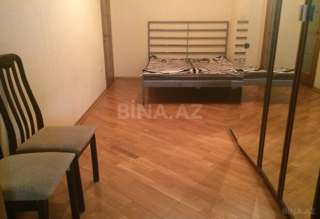 Satılır 4 otaqlı köhnə tikili 96 m², Gənclik m., photo 11 from 17