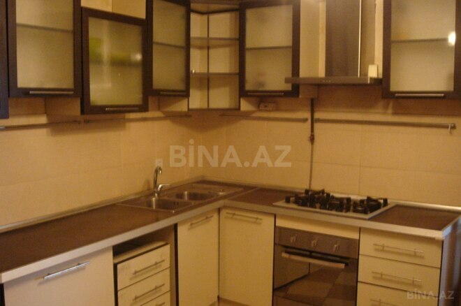 Satılır 4 otaqlı köhnə tikili 96 m², Gənclik m., photo 7 from 17