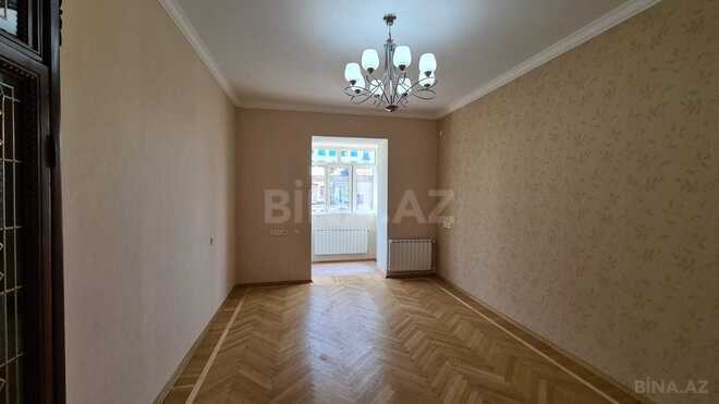 Продаётся 3-комн. новостройка 175 м², м. Низами, photo 3 from 10