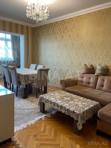 Продаётся 3-комн. вторичка 80 м², м. Насими, photo 1 from 12