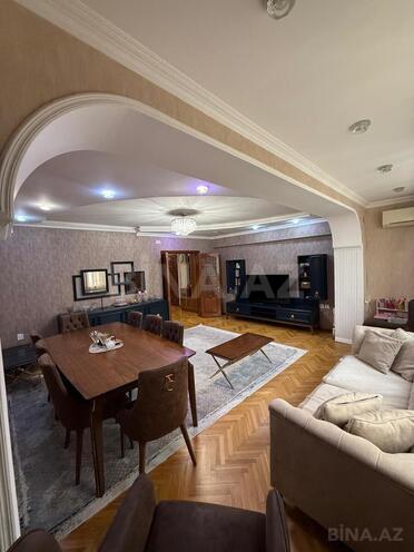 Satılır 2 otaqlı köhnə tikili 80 m², Nəsimi r., photo 3 from 15