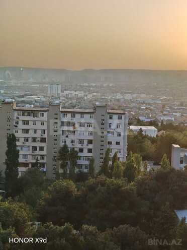 Продаётся 3-комн. вторичка 70 м², м. Ахмедлы, photo 1 from 18