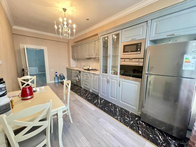 İcarəyə verilir 3 otaqlı yeni tikili 140 m², Nərimanov r., photo 16 from 20