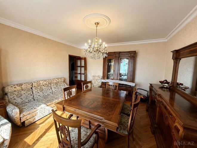 Satılır 4 otaqlı köhnə tikili 105 m², Elmlər Akademiyası m., photo 3 from 15
