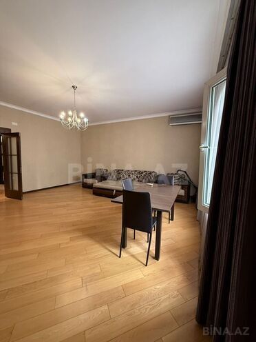 İcarəyə verilir 3 otaqlı yeni tikili 150 m², 8 Noyabr m., photo 3 from 27