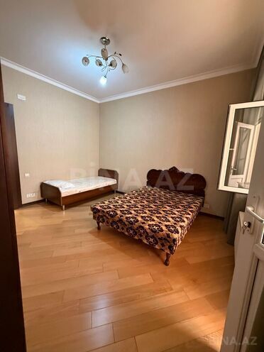 İcarəyə verilir 3 otaqlı yeni tikili 150 m², 8 Noyabr m., photo 12 from 27