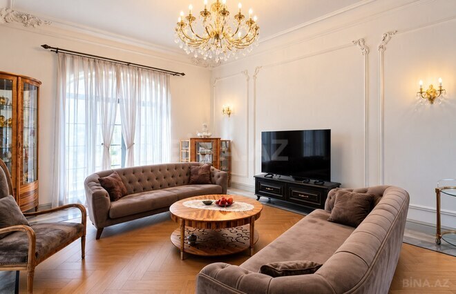 Satılır 8 otaqlı həyət evi/bağ evi 450 m², Badamdar q., photo 18 from 32