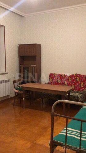 Сдаётся 2-комн. вторичка 80 м², м. Иншаатчылар, photo 6 from 8