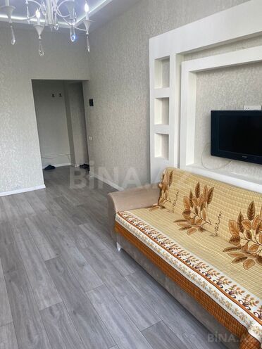Продаётся 2-комн. вторичка 45 м², м. 28 мая, photo 1 from 11