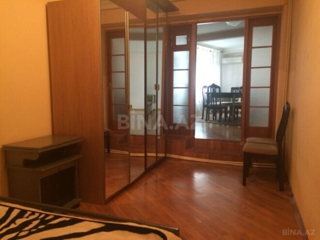 Продаётся 4-комн. вторичка 100 м², м. Гянджлик, photo 6 from 15