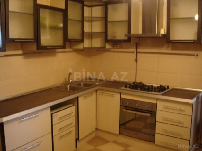 Продаётся 4-комн. вторичка 100 м², м. Гянджлик, photo 10 from 15