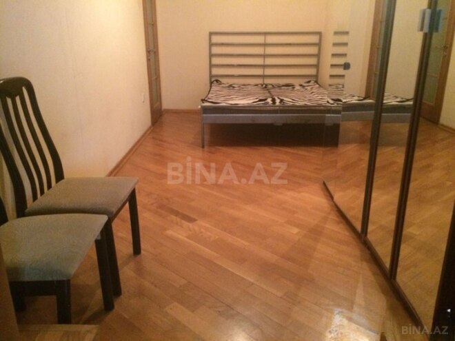 Продаётся 4-комн. вторичка 100 м², м. Гянджлик, photo 7 from 15