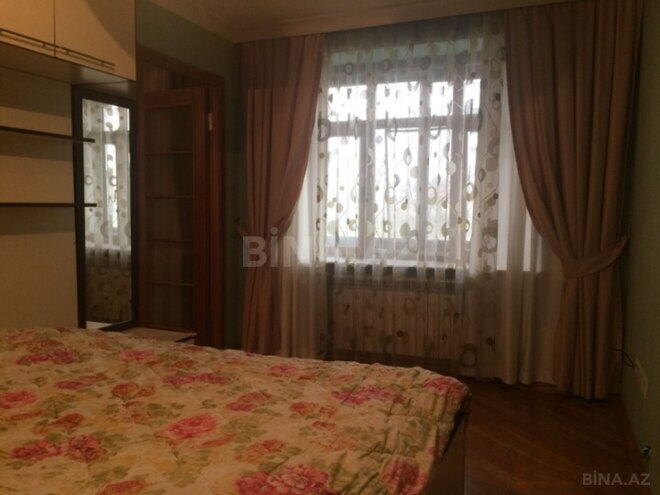 Продаётся 4-комн. вторичка 100 м², м. Гянджлик, photo 8 from 15