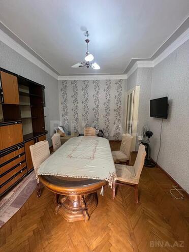 Сдаётся 3-комн. вторичка 60 м², м. Элмляр Академиясы, photo 3 from 13