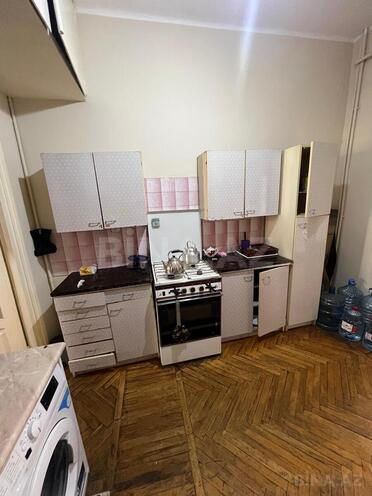 Сдаётся 3-комн. вторичка 60 м², м. Элмляр Академиясы, photo 10 from 13