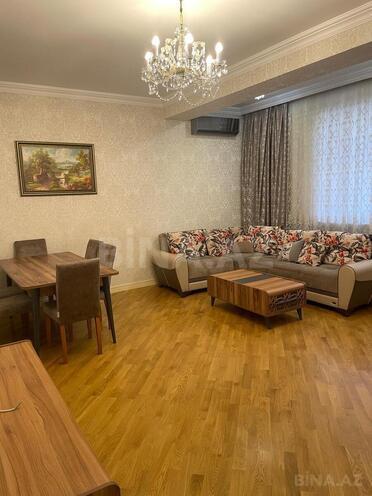 Сдаётся 3-комн. новостройка 146 м², Насиминский  р., photo 3 from 19