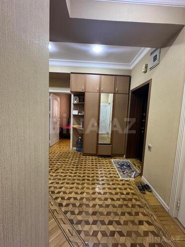 Satılır 4 otaqlı köhnə tikili 110 m², 6-cı mikrorayon q., photo 7 from 8