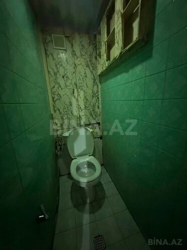 Satılır 3 otaqlı köhnə tikili 70 m², Qara Qarayev m., photo 9 from 10