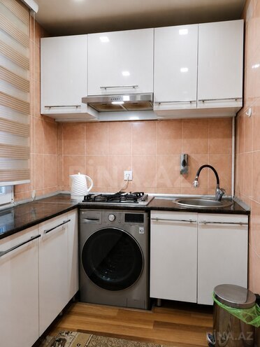 Satılır 3 otaqlı köhnə tikili 85 m², İnşaatçılar m., photo 5 from 14