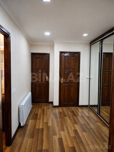 Satılır 3 otaqlı köhnə tikili 85 m², İnşaatçılar m., photo 11 from 14