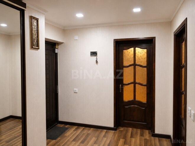 Satılır 3 otaqlı köhnə tikili 85 m², İnşaatçılar m., photo 9 from 14