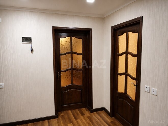 Satılır 3 otaqlı köhnə tikili 85 m², İnşaatçılar m., photo 10 from 14