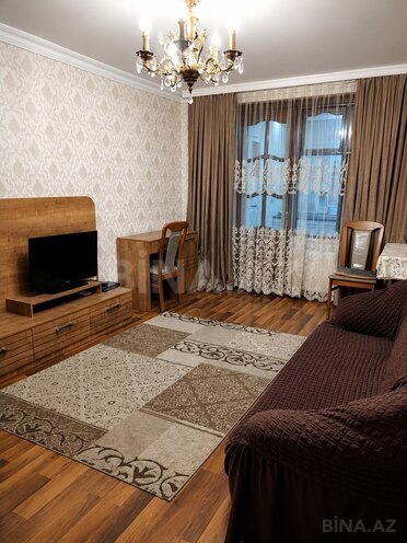 Satılır 3 otaqlı köhnə tikili 85 m², İnşaatçılar m., photo 3 from 14