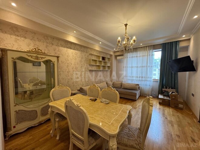 Сдаётся 3-комн. новостройка 85 м², м. Кара Караев, photo 1 from 10