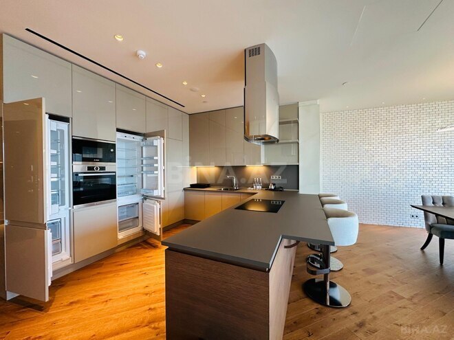 Сдаётся 3-комн. новостройка 200 м², м. Ичеришехер, photo 3 from 12