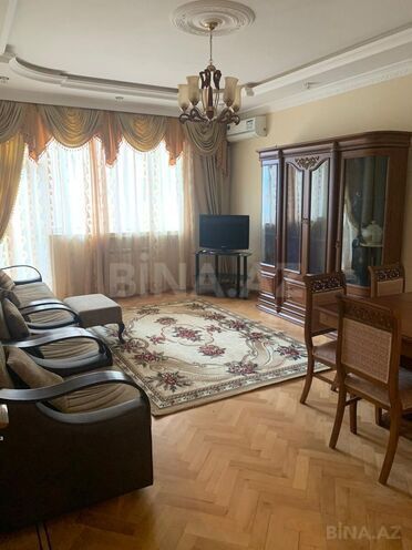 Сдаётся 2-комн. новостройка 90 м², м. 8 ноября, photo 1 from 13