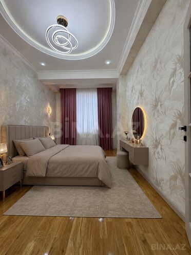 Продаётся 3-комн. новостройка 95 м², м. Кара Караев, photo 3 from 9