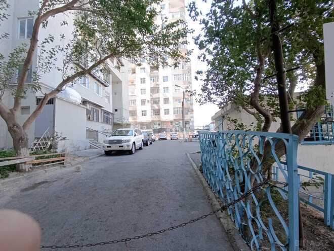 Satılır 2 otaqlı köhnə tikili 55 m², İnşaatçılar m., photo 15 from 17