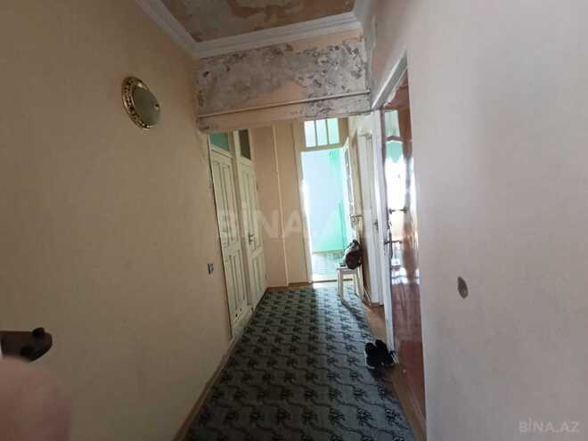 Satılır 2 otaqlı köhnə tikili 55 m², İnşaatçılar m., photo 12 from 17