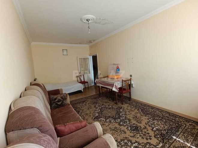 Satılır 2 otaqlı köhnə tikili 55 m², İnşaatçılar m., photo 4 from 17