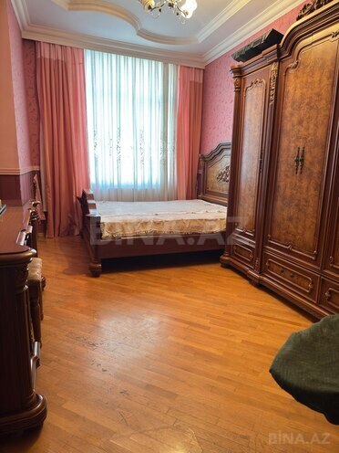 Сдаётся 3-комн. новостройка 90 м², м. Низами, photo 9 from 16