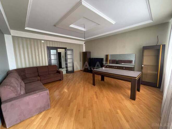 İcarəyə verilir 3 otaqlı yeni tikili 130 m², İnşaatçılar m., photo 3 from 16