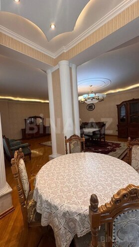 İcarəyə verilir 4 otaqlı yeni tikili 210 m², 28 May m., photo 5 from 32