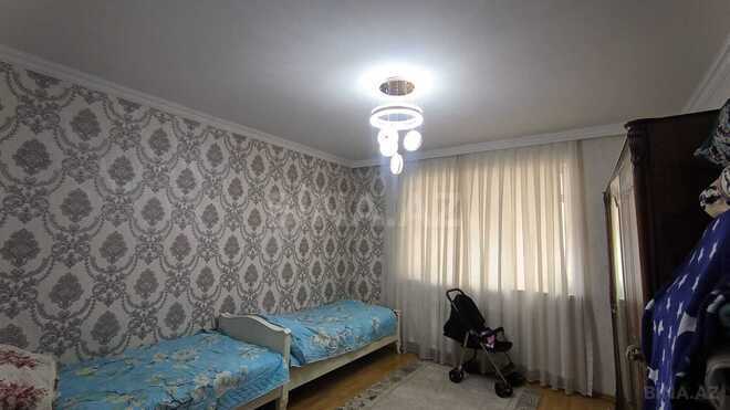 Satılır 2 otaqlı köhnə tikili 90 m², İnşaatçılar m., photo 3 from 10