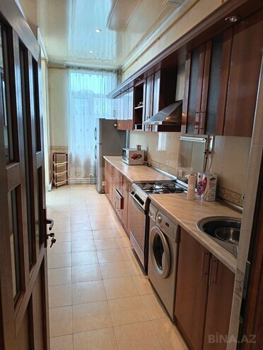 İcarəyə verilir 2 otaqlı yeni tikili 80 m², 28 May m., photo 4 from 11