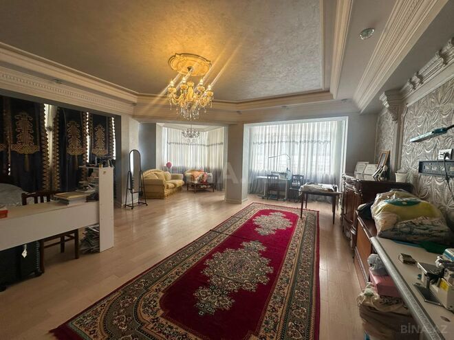 Satılır 4 otaqlı köhnə tikili 180 m², Elmlər Akademiyası m., photo 1 from 29