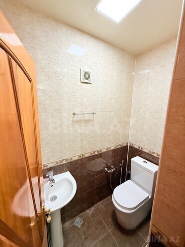 Satılır 6 otaqlı həyət evi/bağ evi 182 m², Qaraçuxur q., photo 28 from 31