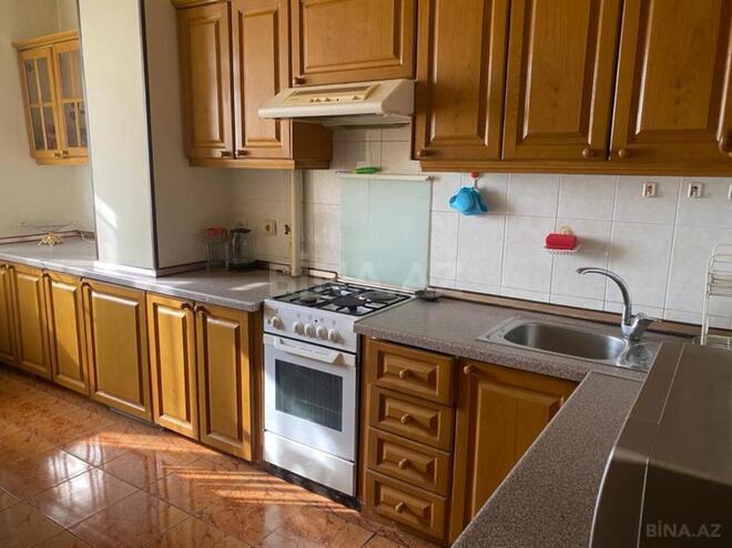 İcarəyə verilir 4 otaqlı köhnə tikili 95 m², Yasamal r., photo 11 from 18