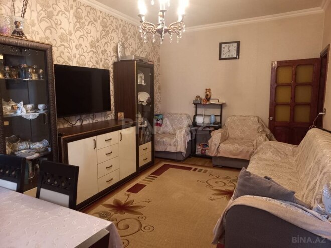 Satılır 2 otaqlı köhnə tikili 55 m², Gənclik m., photo 1 from 14