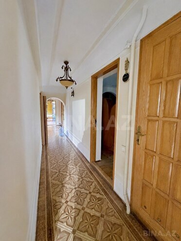 Satılır 4 otaqlı köhnə tikili 190 m², Nəsimi r., photo 7 from 16