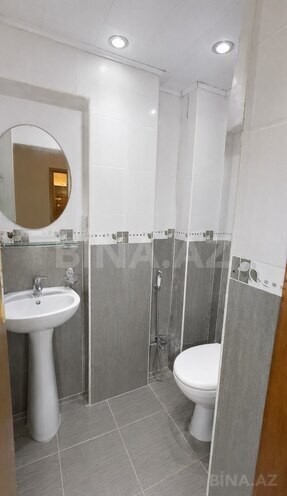 Satılır 4 otaqlı köhnə tikili 190 m², Nəsimi r., photo 10 from 16